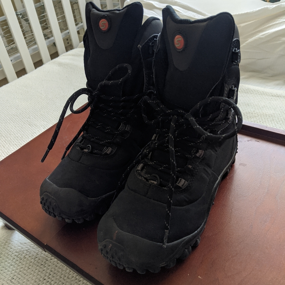 Snow shoes